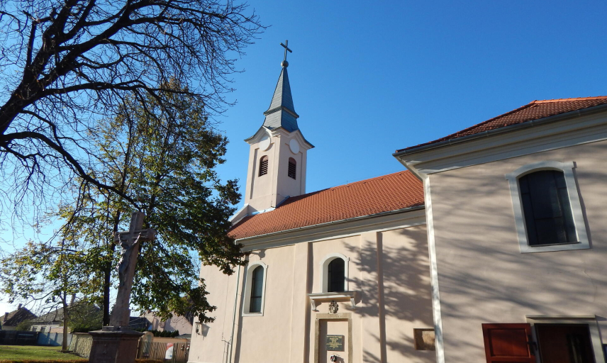 Látnivalók - Öttevény - Keresztelő Szent János-templom