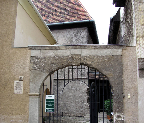 Point of interest - Old synagogue