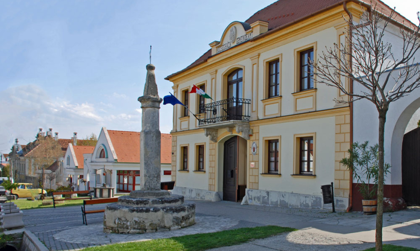 Látnivalók - Fertőrákos - Pellengér